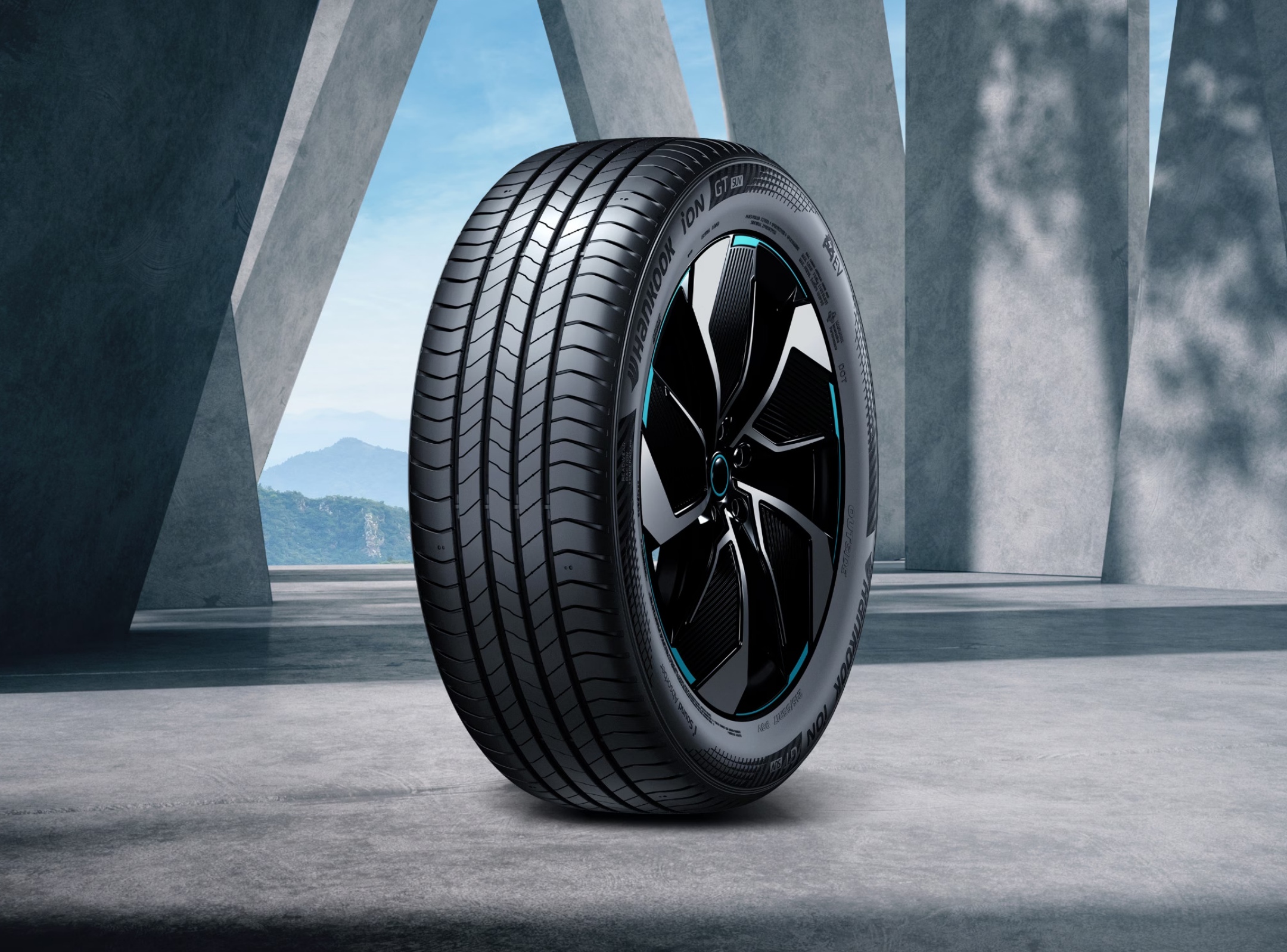 Hankook Tire & Technology-Tires-iON GT SUV-kv