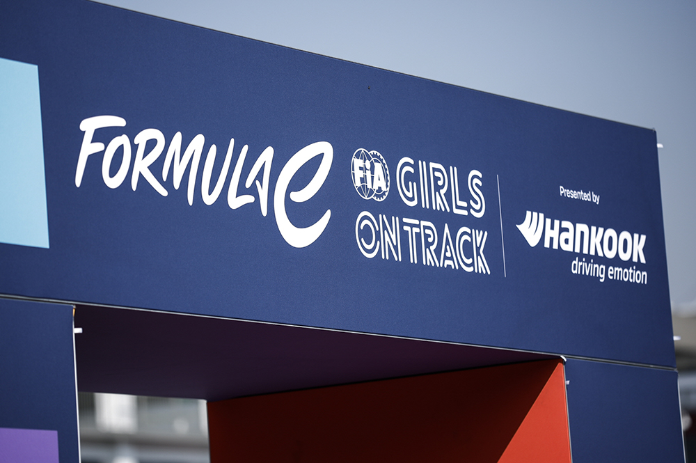 hankookpresentsthefiainitiativegirlsontrackagaininsaudiarabia1