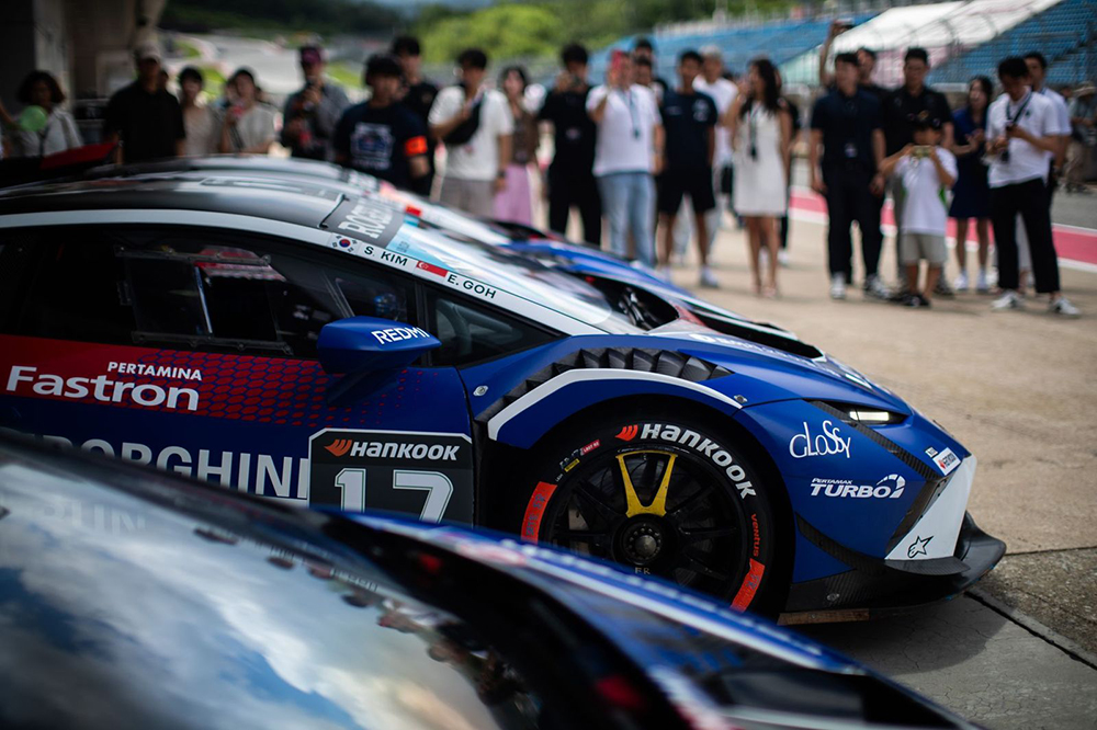 초고성능_레이싱_타이어_벤투스_Ventus