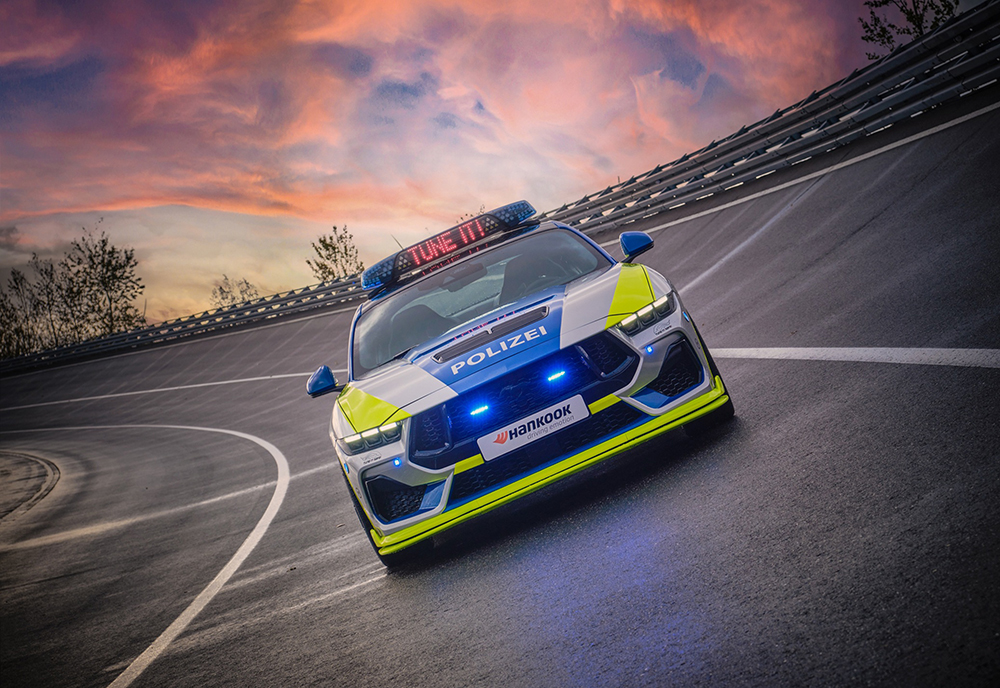 2026년_튠_잇_세이프_캠페인_차량