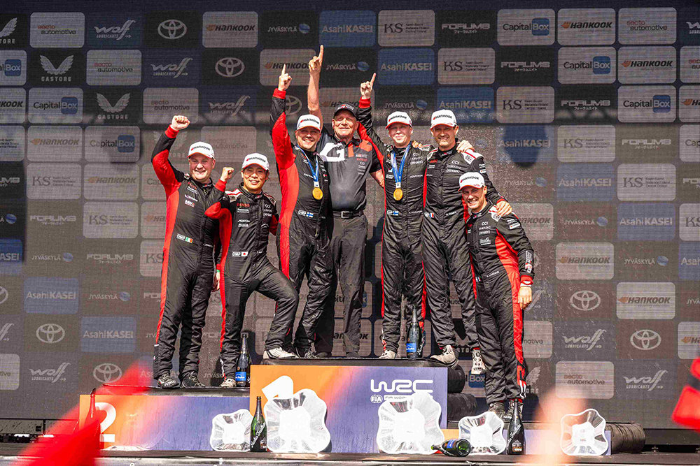 rally_finland_podium