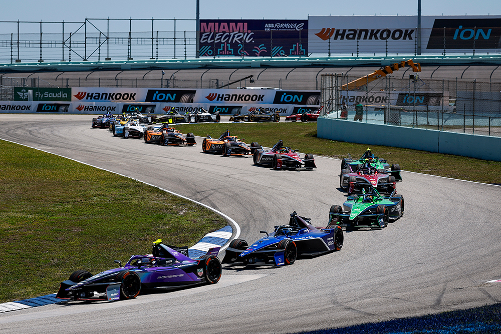 reference_photo_from_formula_e_2025_miami_e_prix