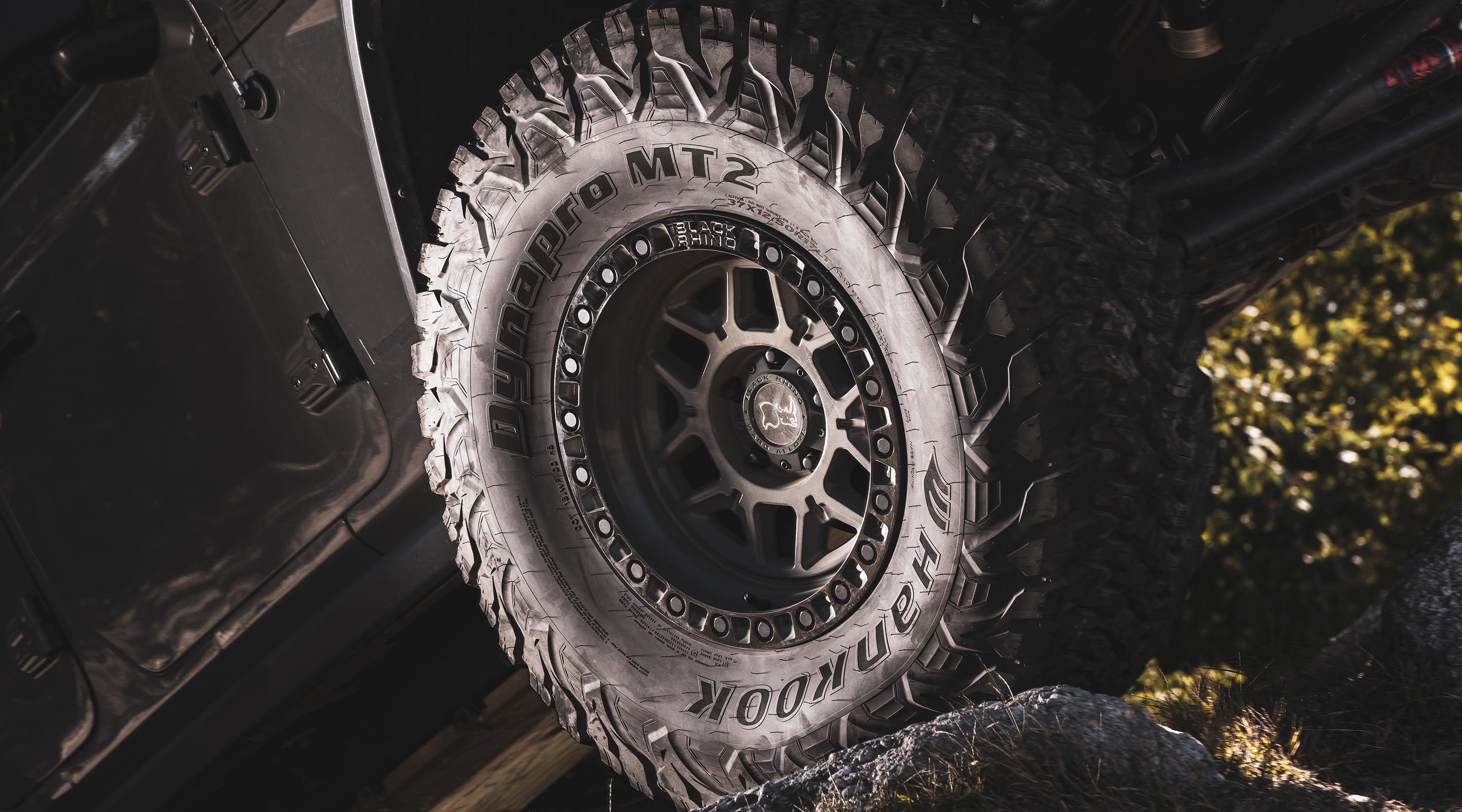 Hankook Tire & Technology-Tires-Dynapro-MT2-gallery-02